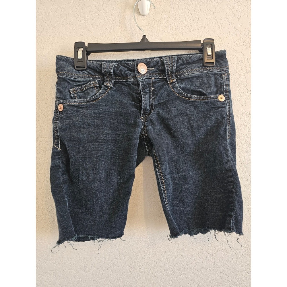 Rewind Y2K Dark Vintage Denim Bermuda Shorts Raw Hem Size 3 Studded Detail 2000s